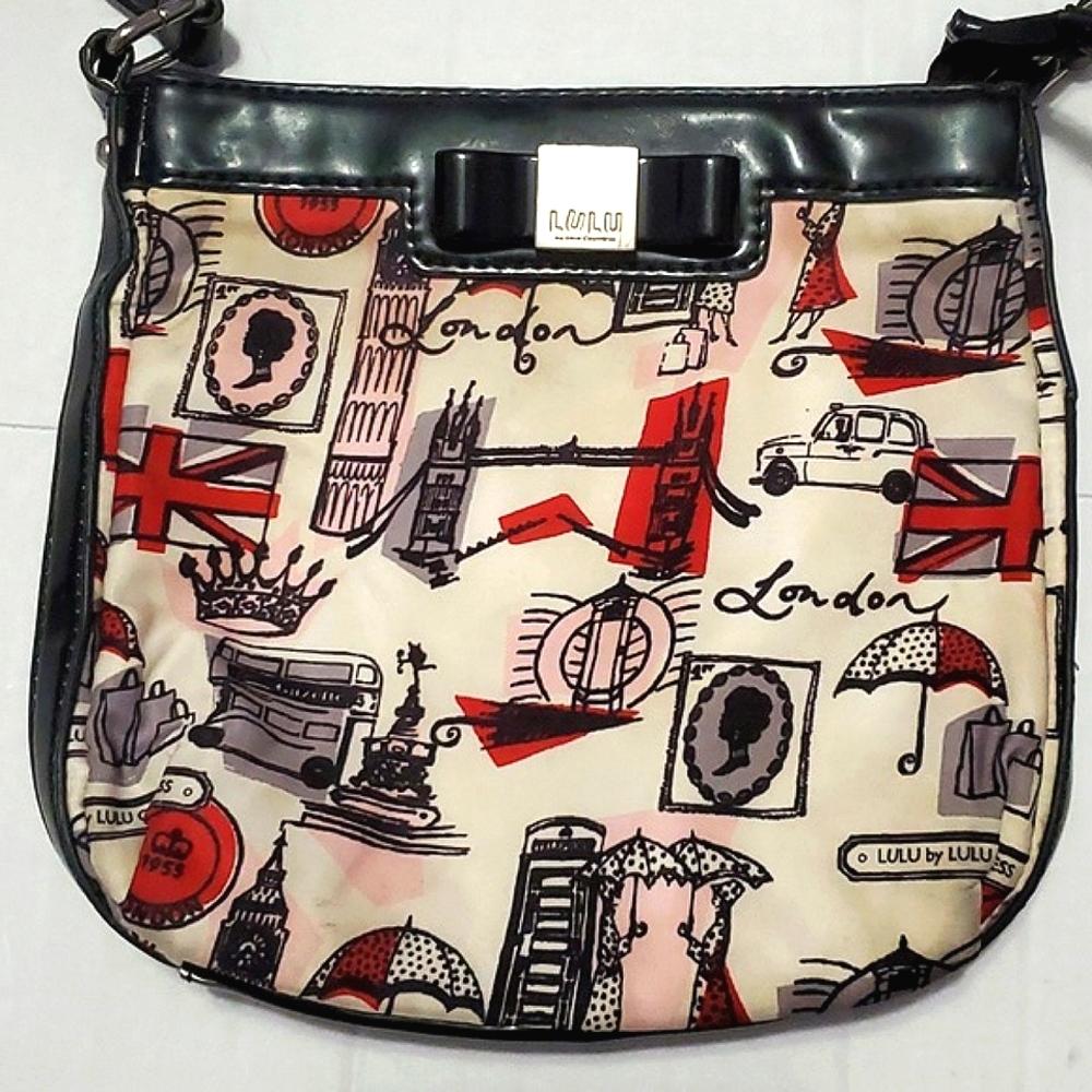 Lulu by Lulu Guinness Fun Graphic London Crossbody Bag